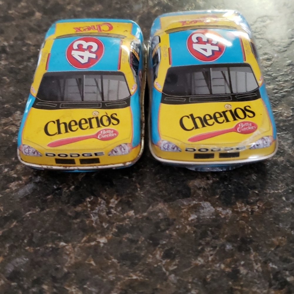 NASCAR boxes - Picture 4 of 7